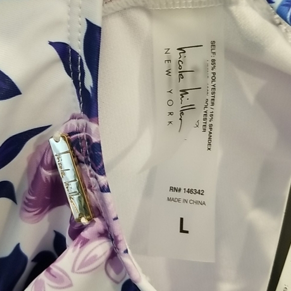 💕NICOLE MILLER💕 Pintuck Pleat One-Piece Swimsuit - Picture 9 of 10